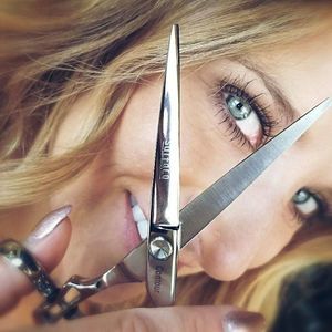 Meet your Posher, Lacie